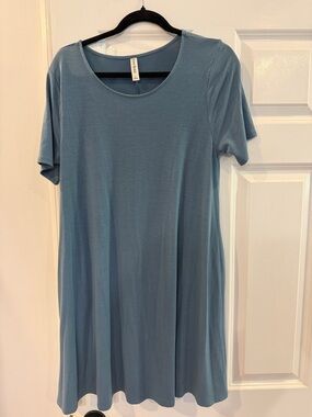 Scoop Neck Short Sleeve Mini Dress with pockets in Slate Blue